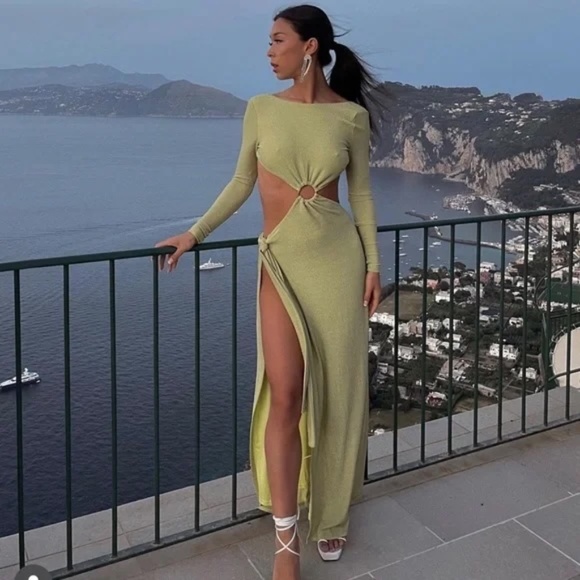 Meshki Christina Backless Wrap Cutout Maxi Dress in Green Shimmer Size Small NWT - Picture 1 of 11